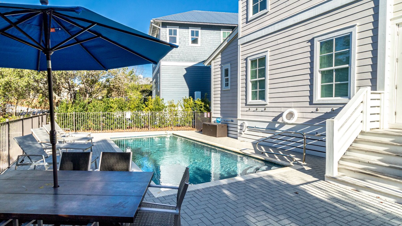 Photo of Outdoor in Lakeside at Blue Mountain Beach