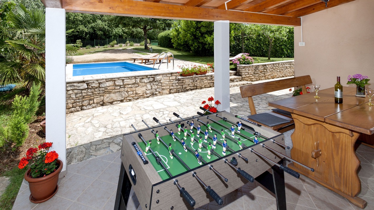 Photo of Outdoor in Modrusani