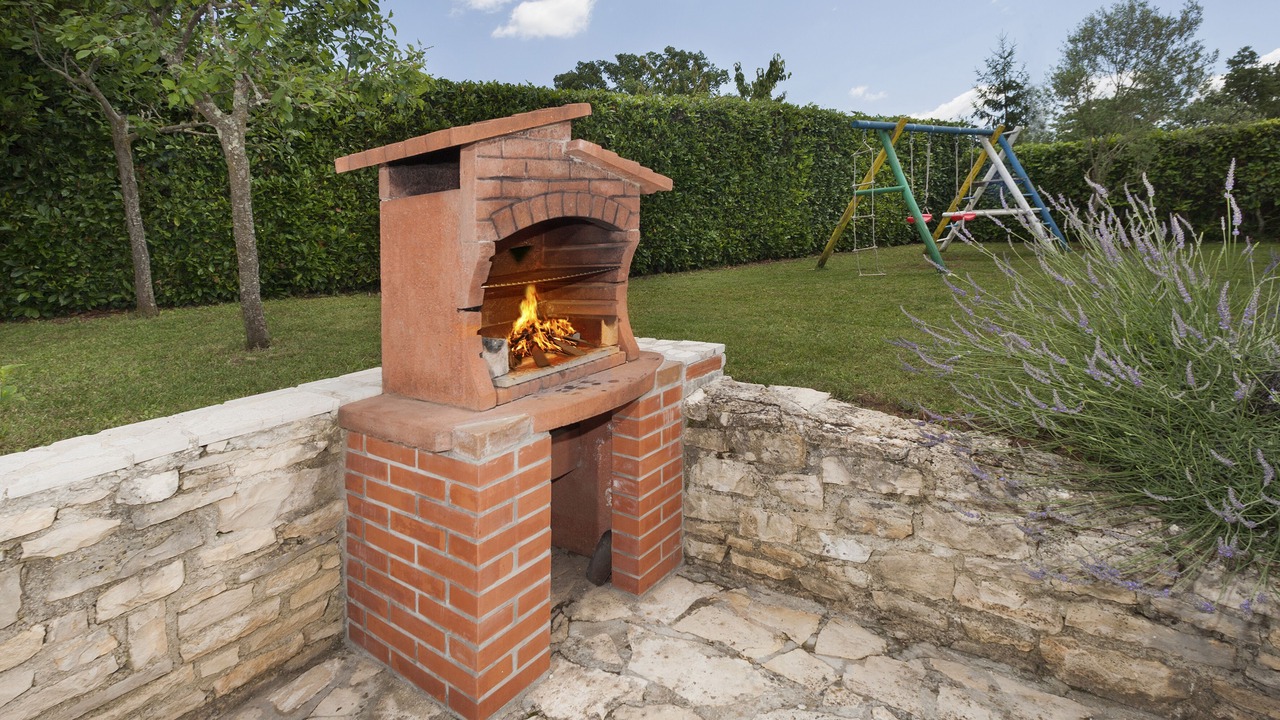 Photo of Outdoor in Modrusani