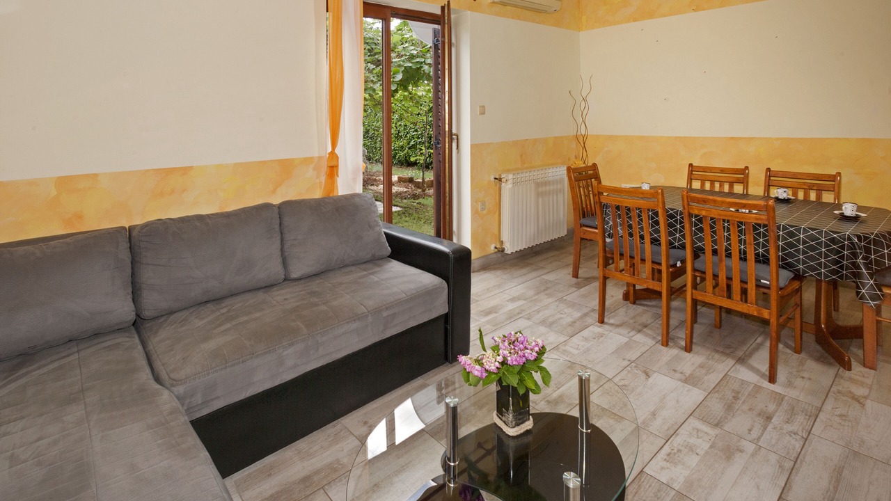 Photo of Livingroom in Modrusani