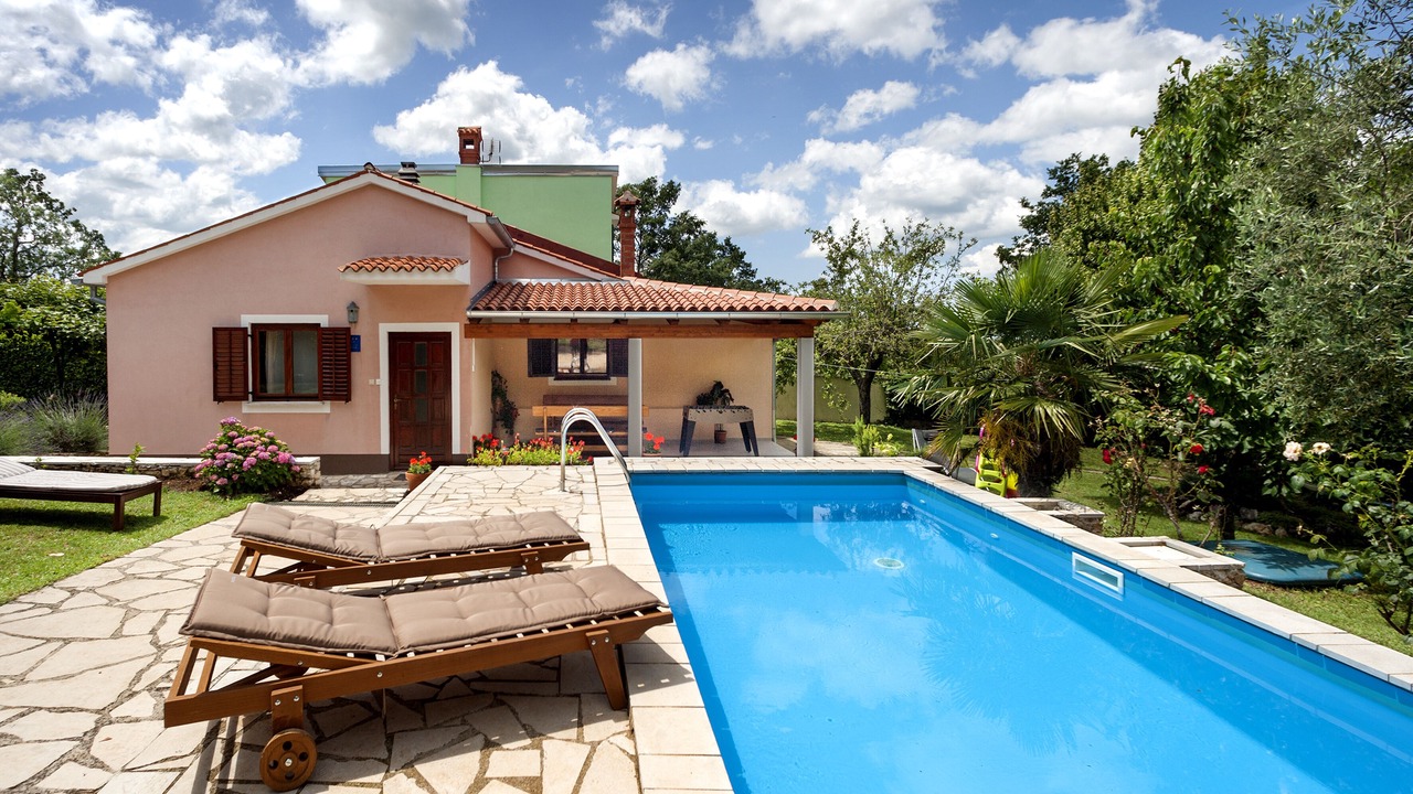 Photo of Outdoor in Modrusani