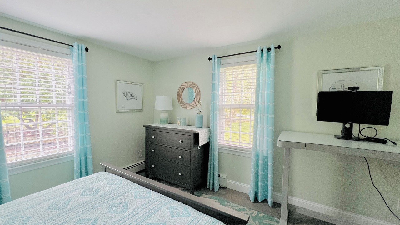 Photo of Bedroom in Brewster