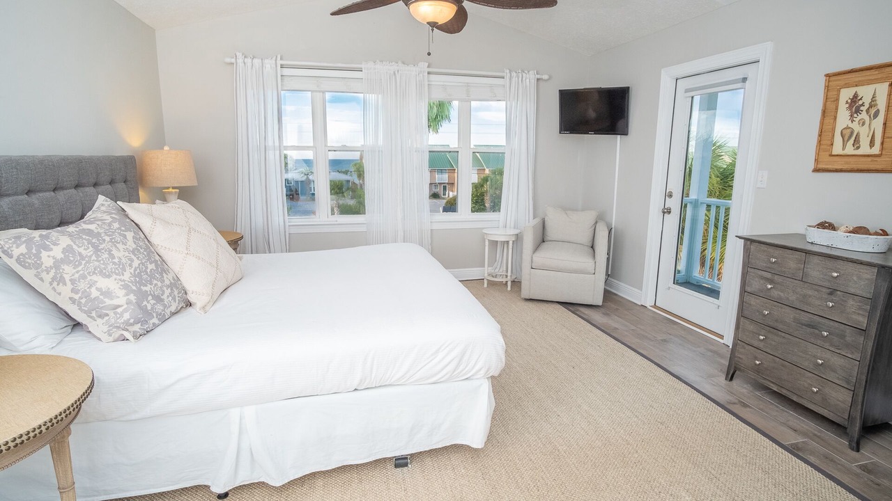 Photo of Others in White's Gulfview
