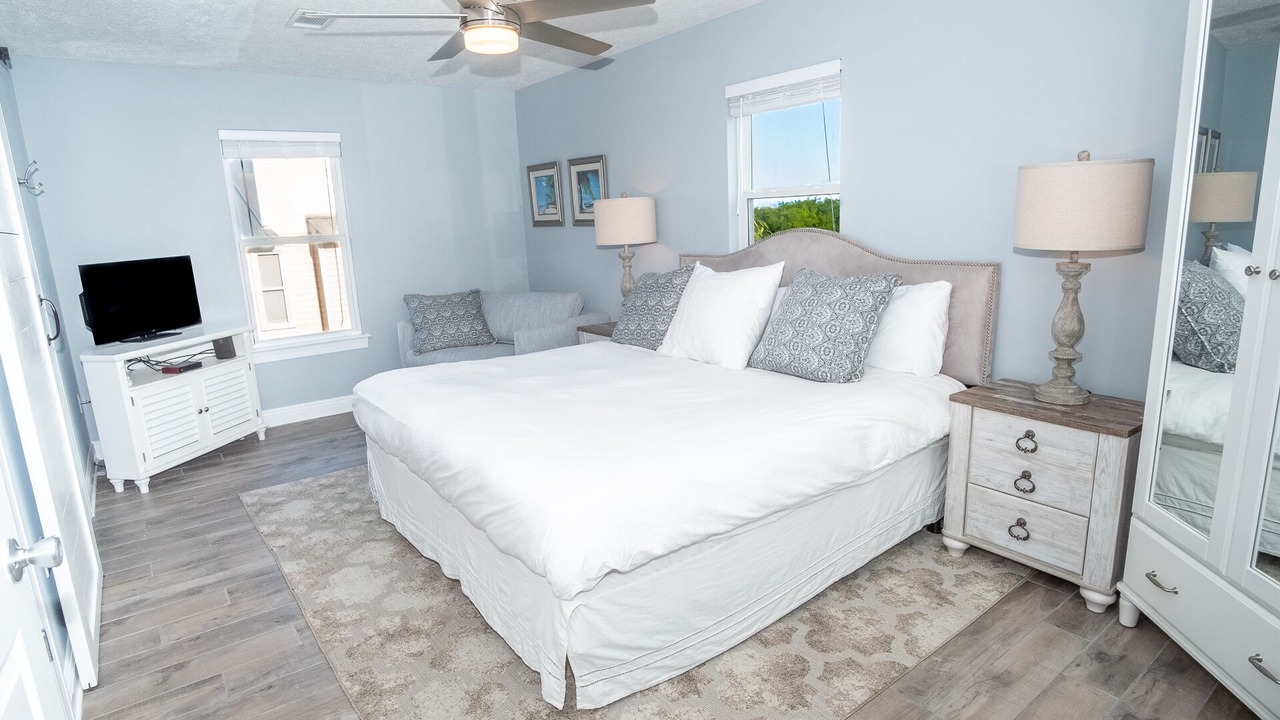Photo of Others in White's Gulfview