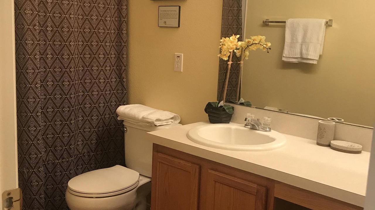 Photo of Bedroom in Windwood Bay