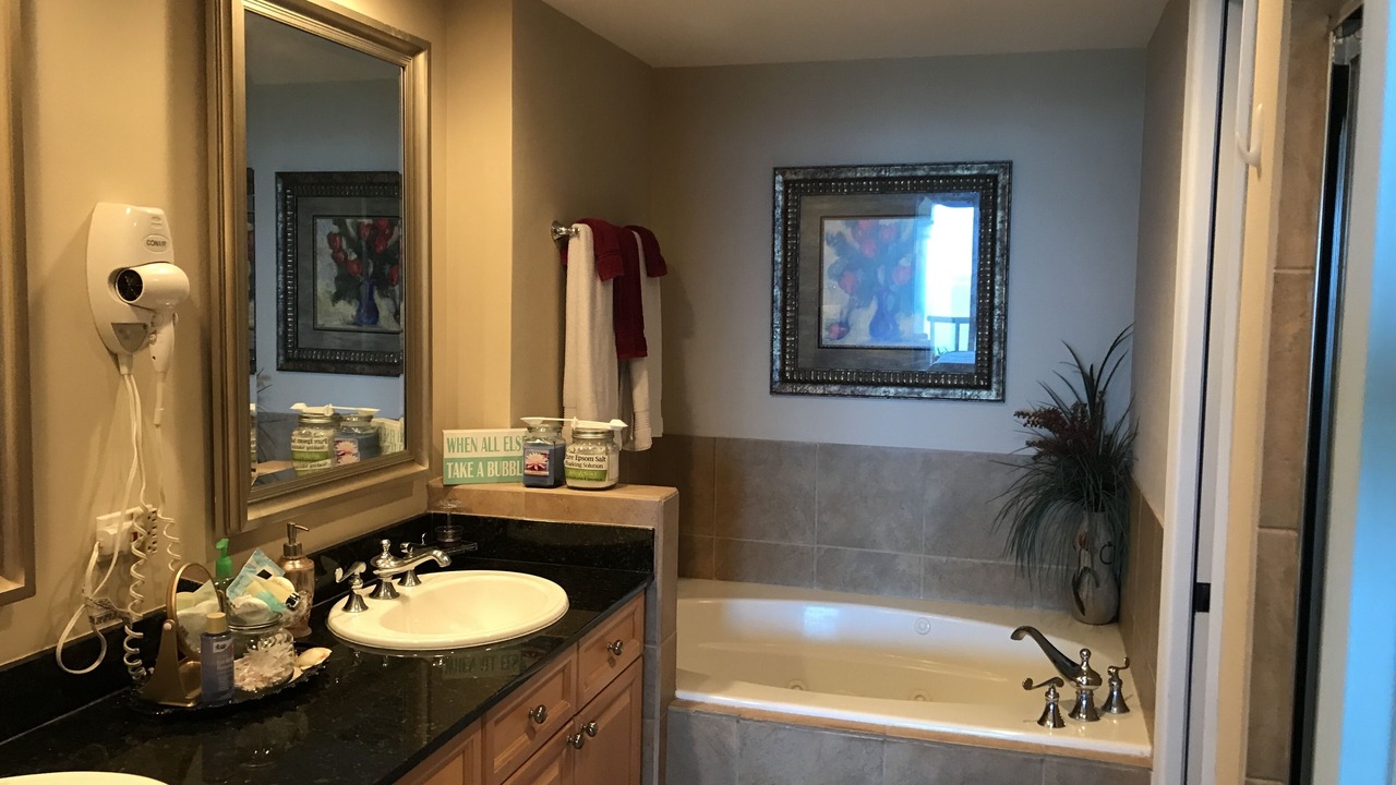 Photo of Bathroom in Pensacola Beach