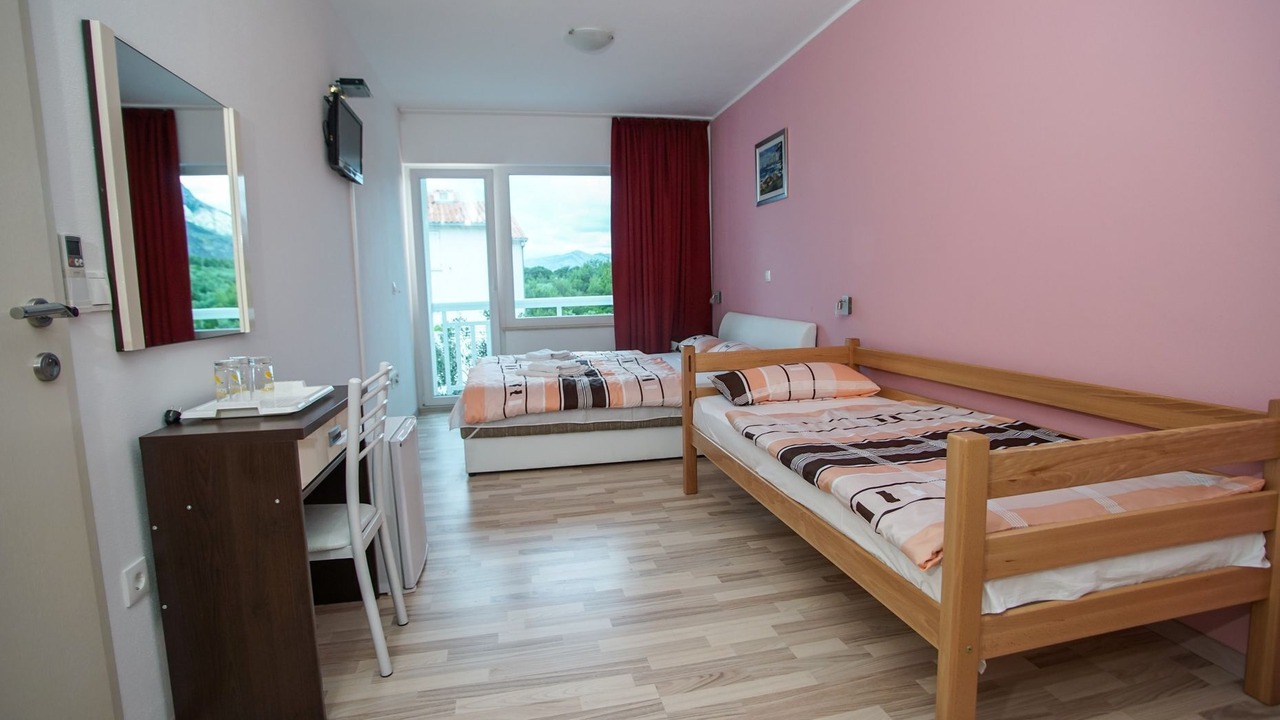 Photo of Bedroom in Promajna