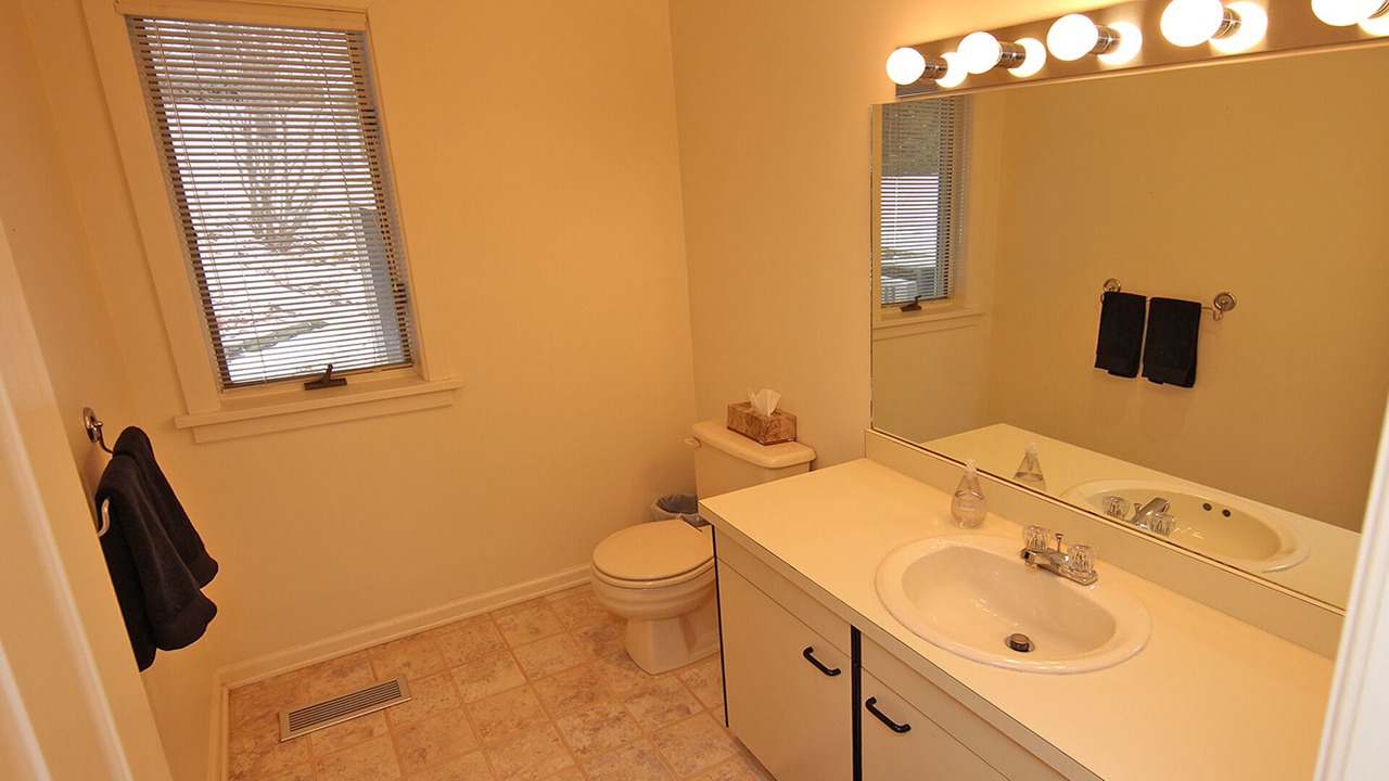 Photo of Bedroom in Lenox Dale