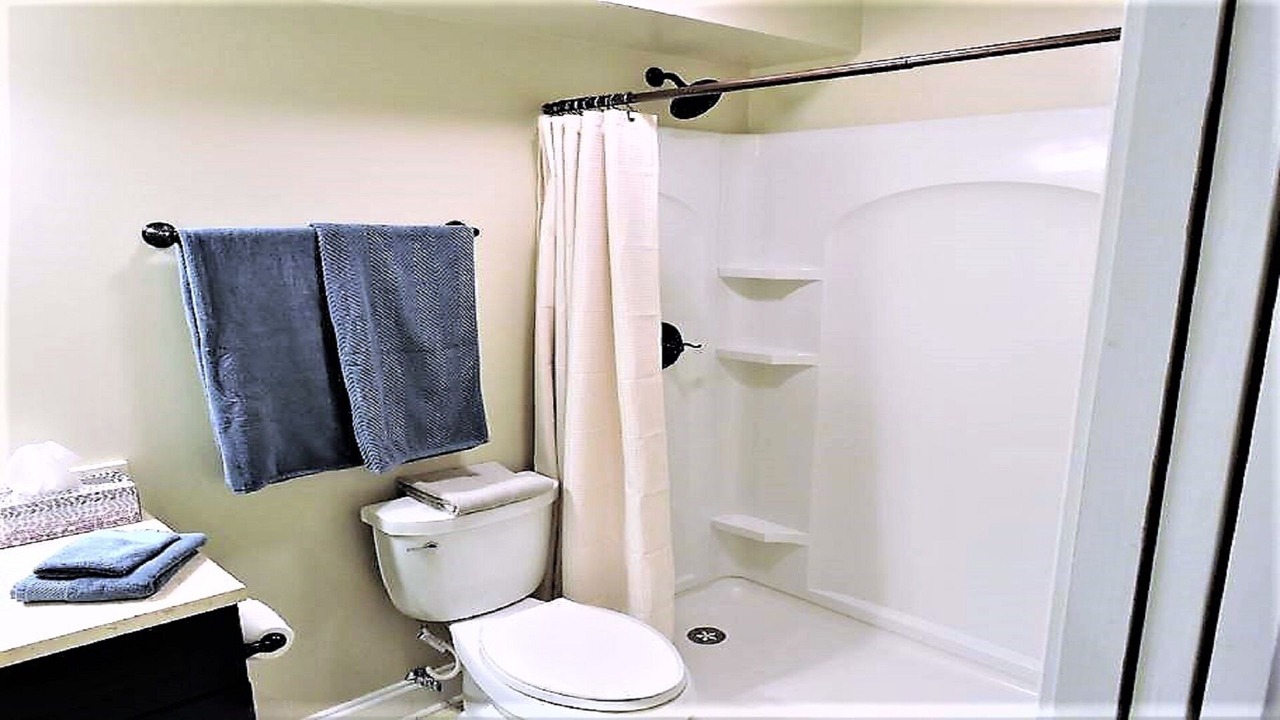 Photo of Bathroom in Palmyra