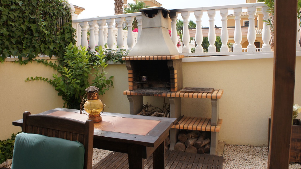 Photo of Outdoor in Lo Crispin