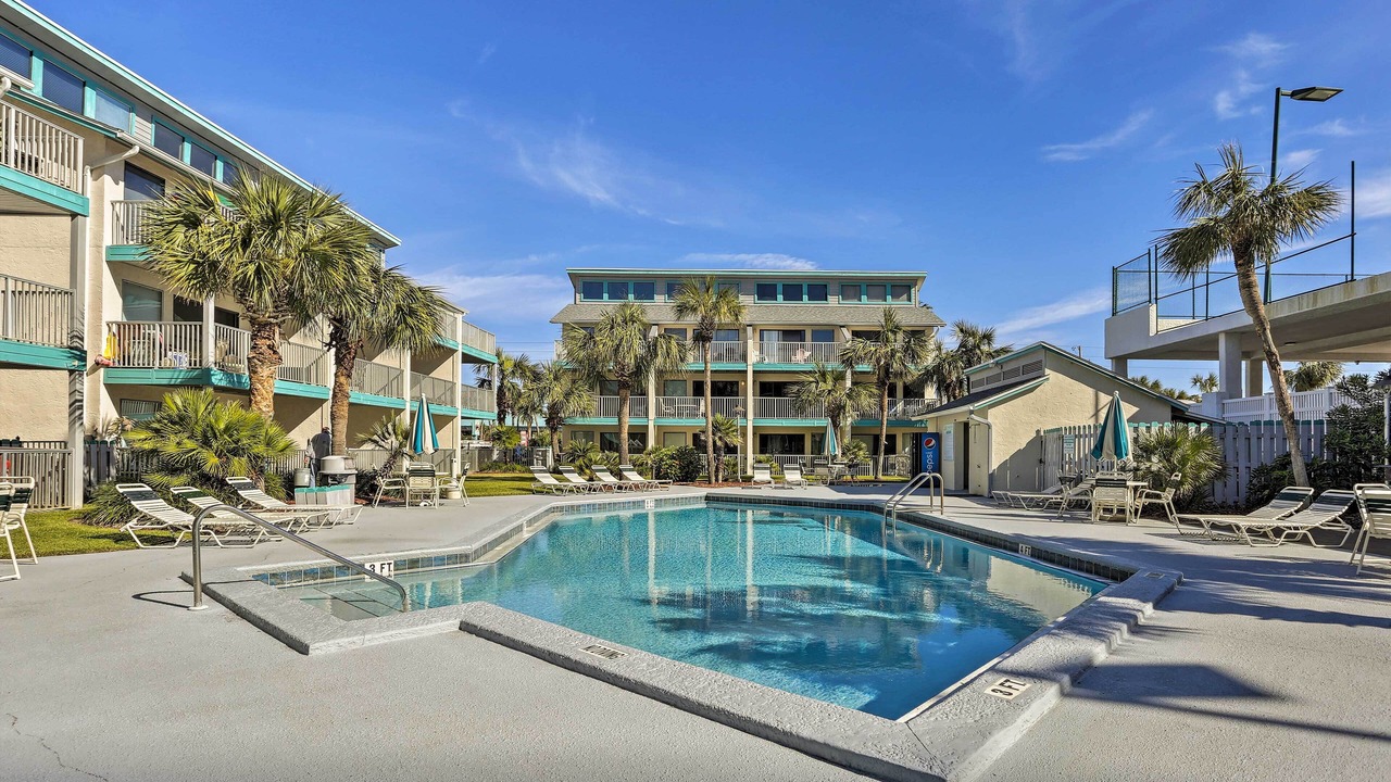 Photo of Outdoor in Biltmore Beach
