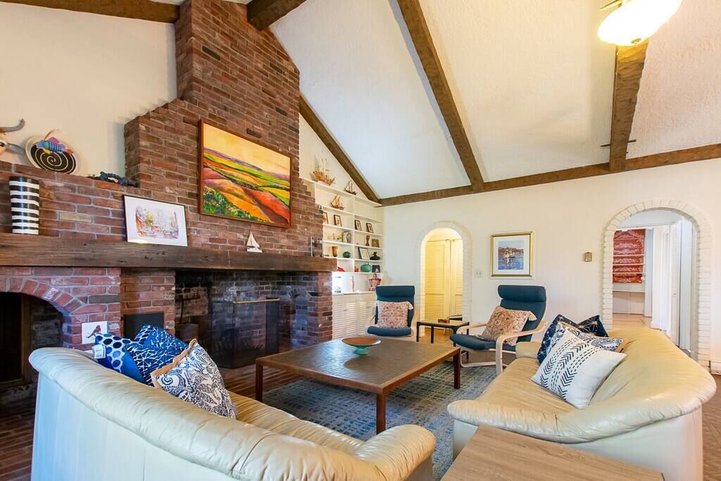 Photo of Livingroom in Wellfleet
