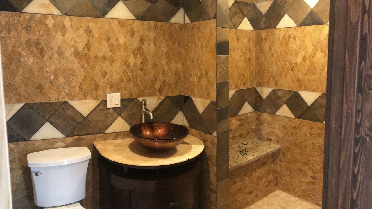 Photo of Bathroom in Hunter