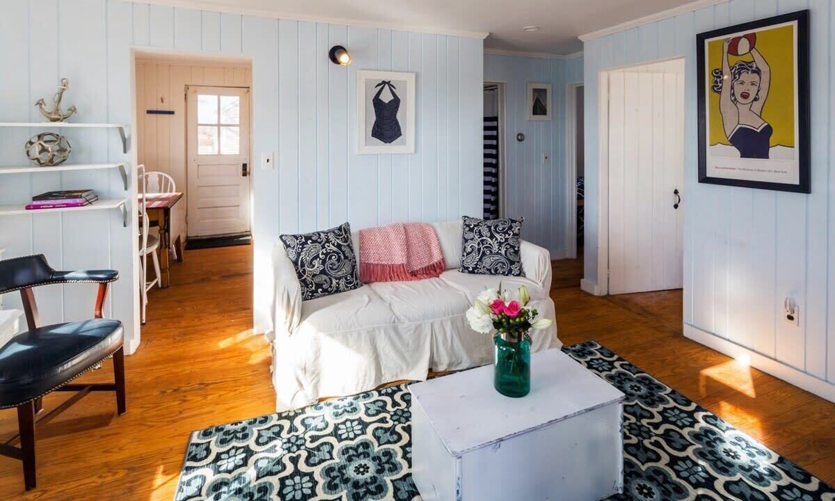 Photo of Livingroom in Wellfleet