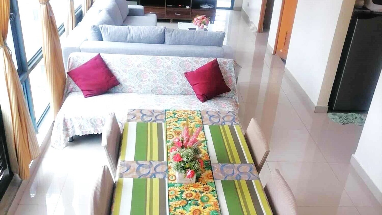 Photo of Livingroom in Bagumbayan