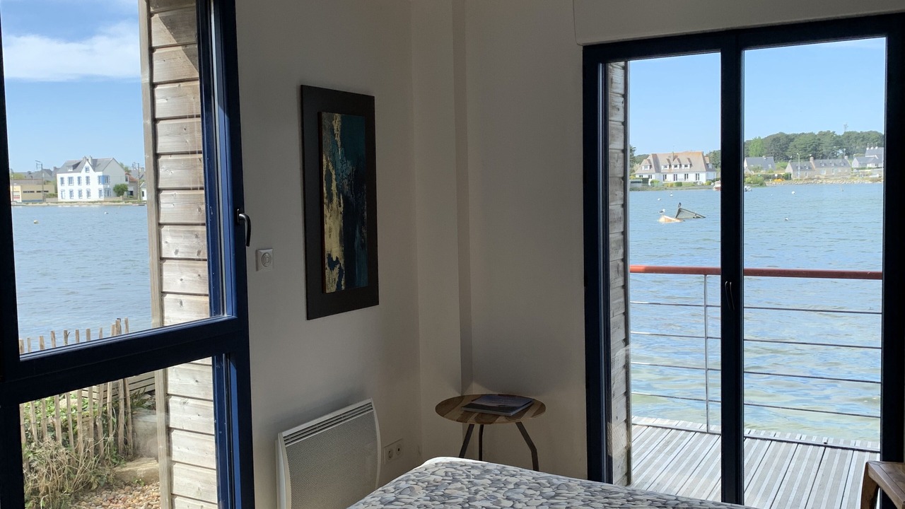 Photo of Bedroom in Treffiagat