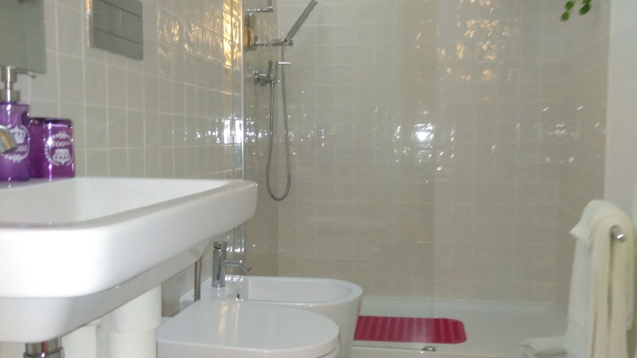 Photo of Bathroom in Centro / Baixa