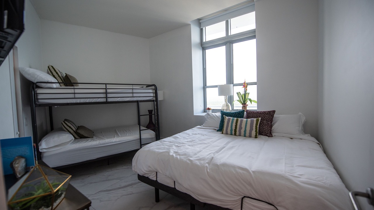 Photo of Bedroom in Hallandale Beach