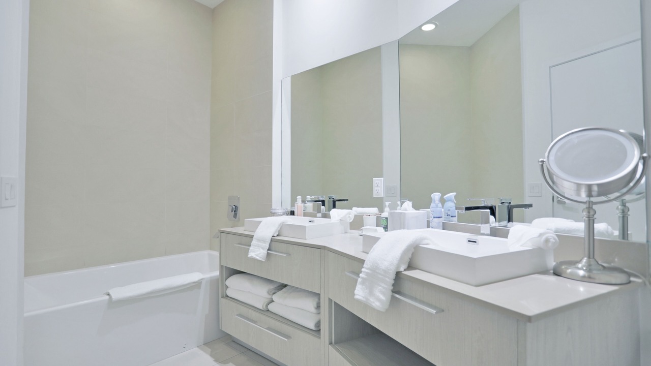 Photo of Bathroom in Hallandale Beach