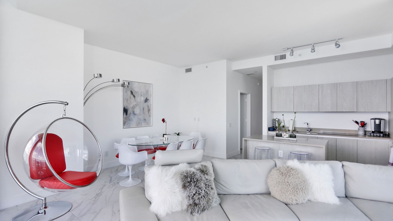 Photo of Livingroom in Hallandale Beach