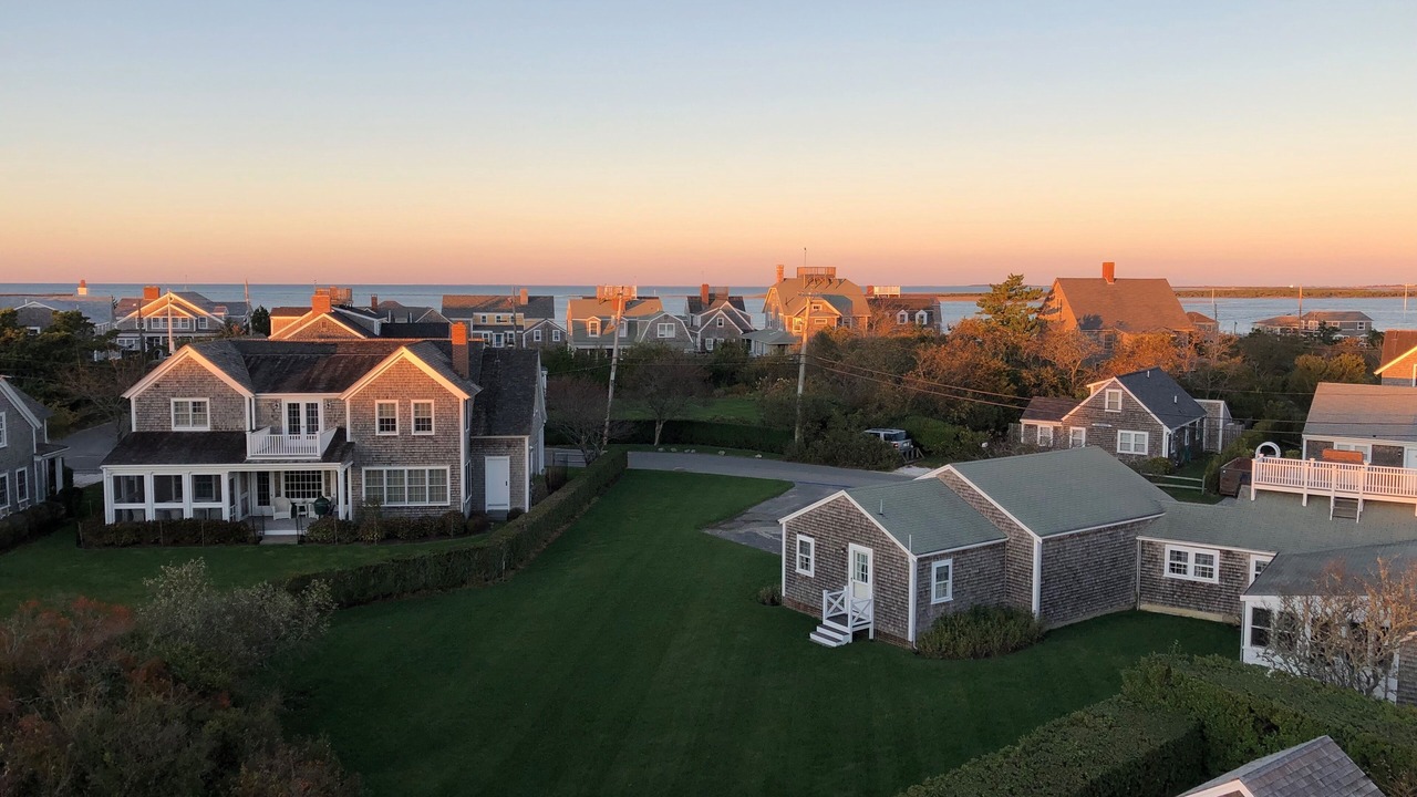 Photo of Others in Brant Point