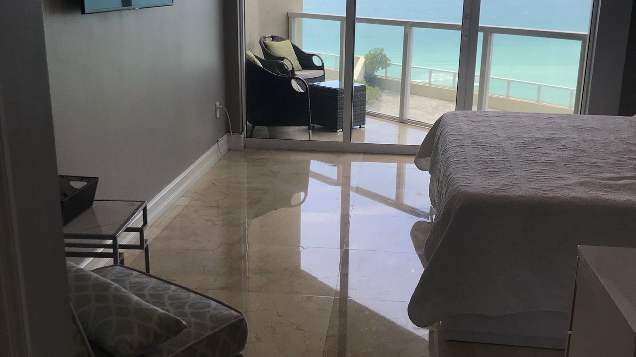 Photo of Others in Sunny Isles Beach