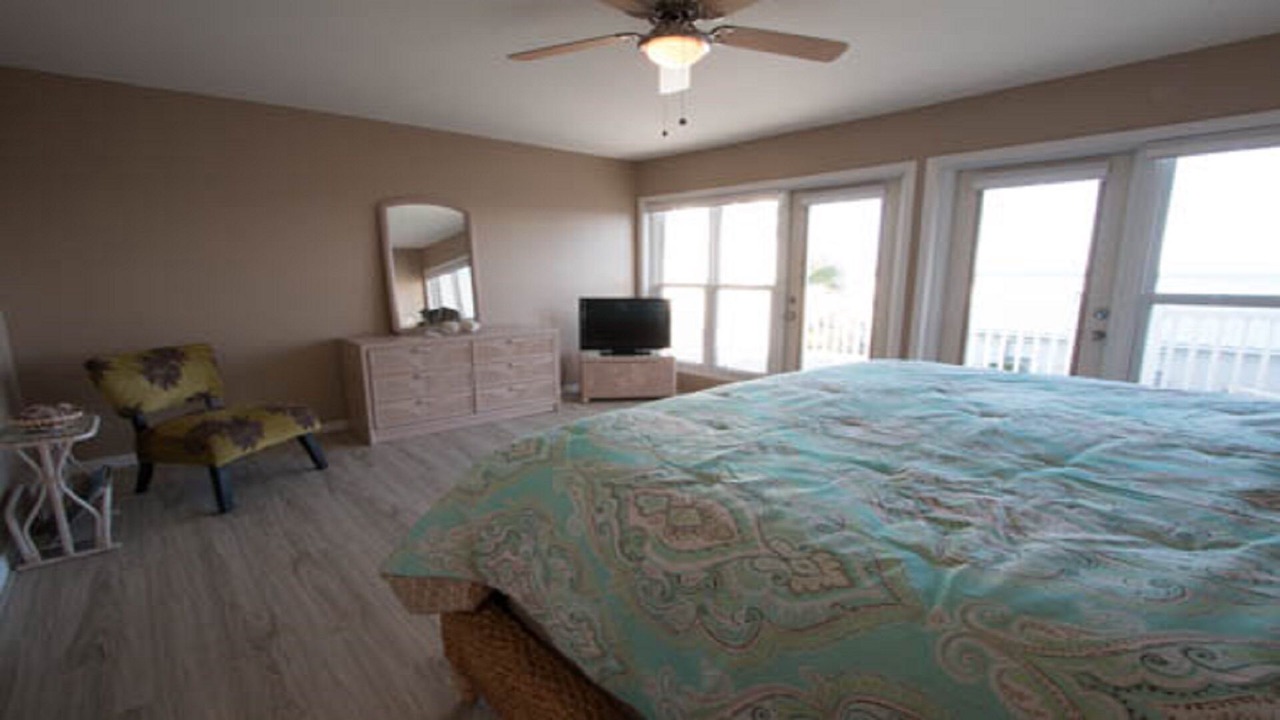 Photo of Bedroom in Seacrest