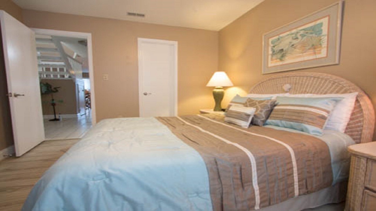 Photo of Bedroom in Seacrest