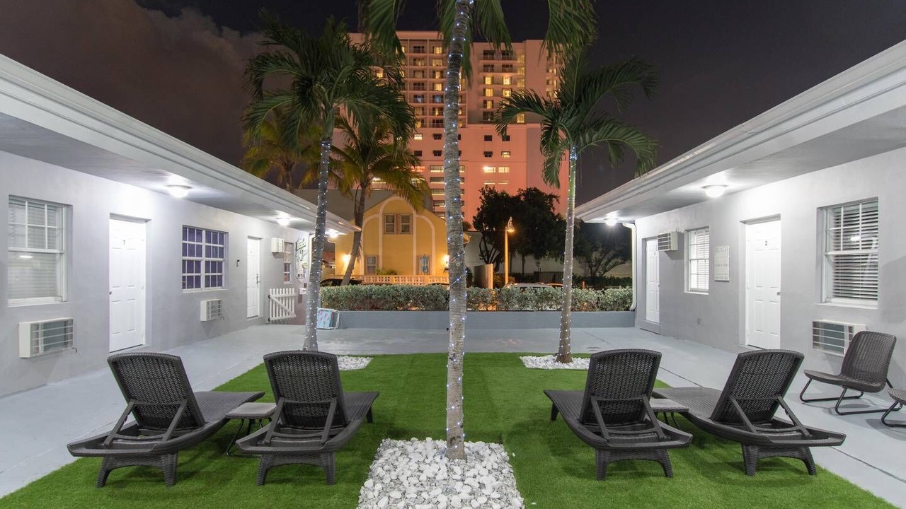 Photo of Patio Balcony in Hollywood