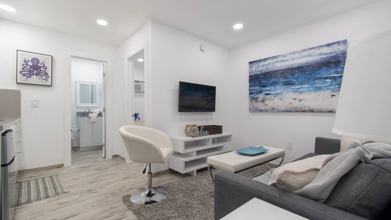 Photo of Livingroom in Hollywood