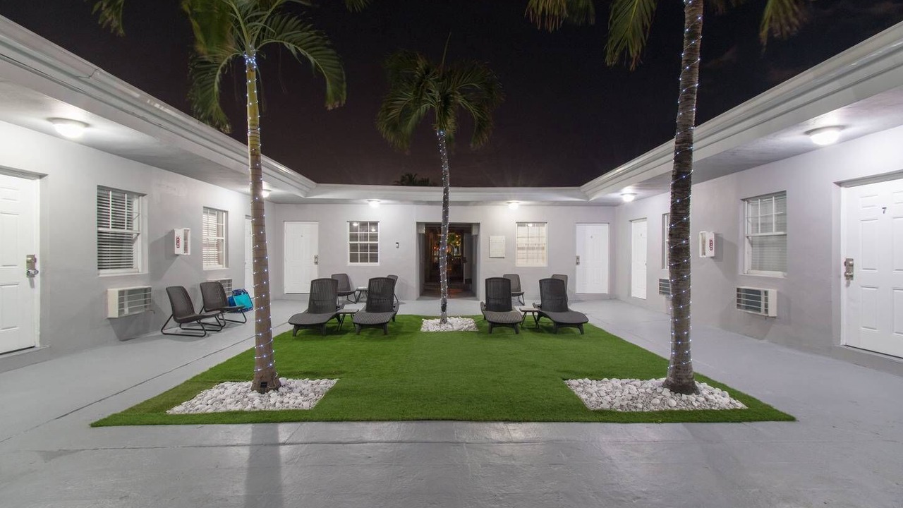 Photo of Patio Balcony in Hollywood