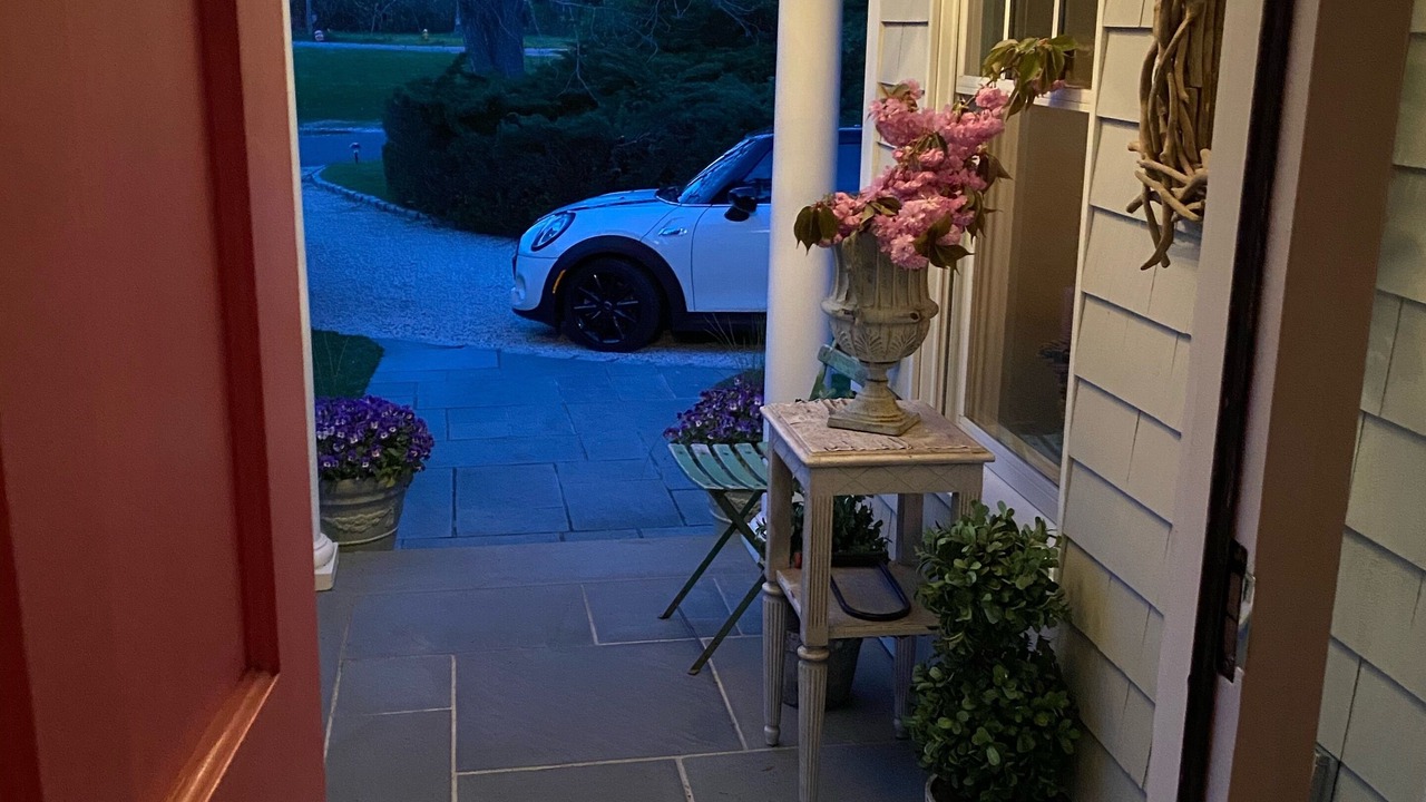 Photo of Outdoor in Village of Southampton