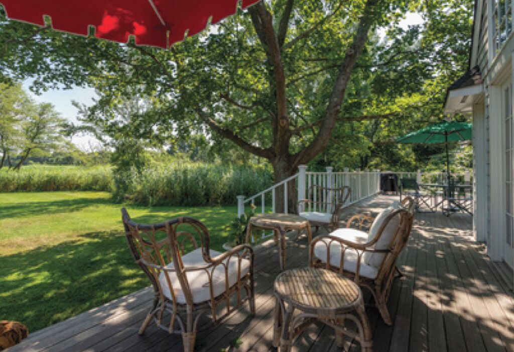 Photo of Outdoor in Village of Southampton