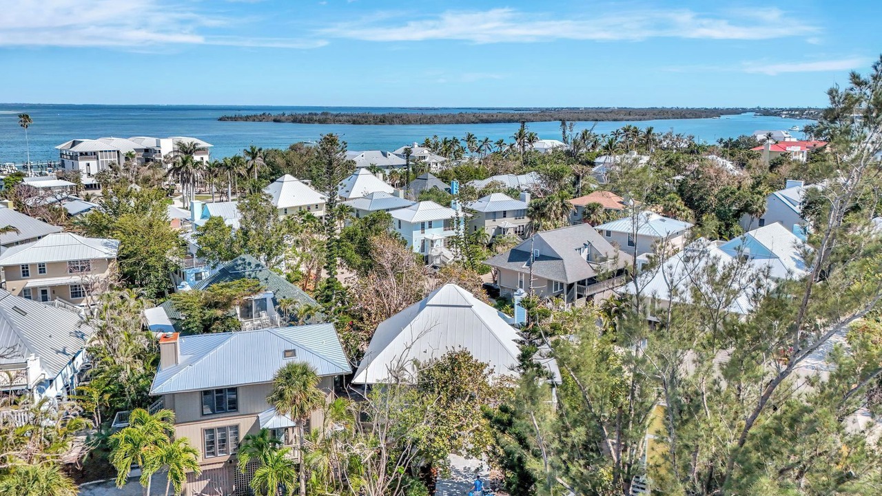Photo of Others in Captiva