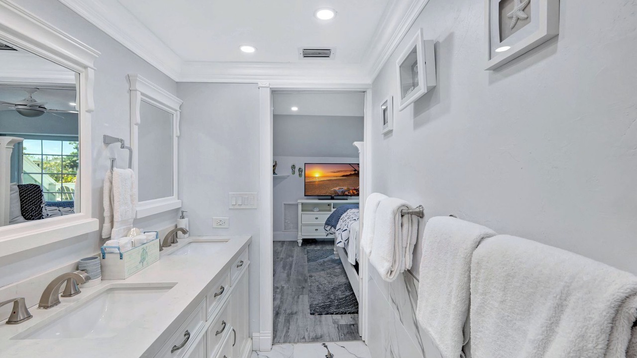 Photo of Bathroom in Captiva