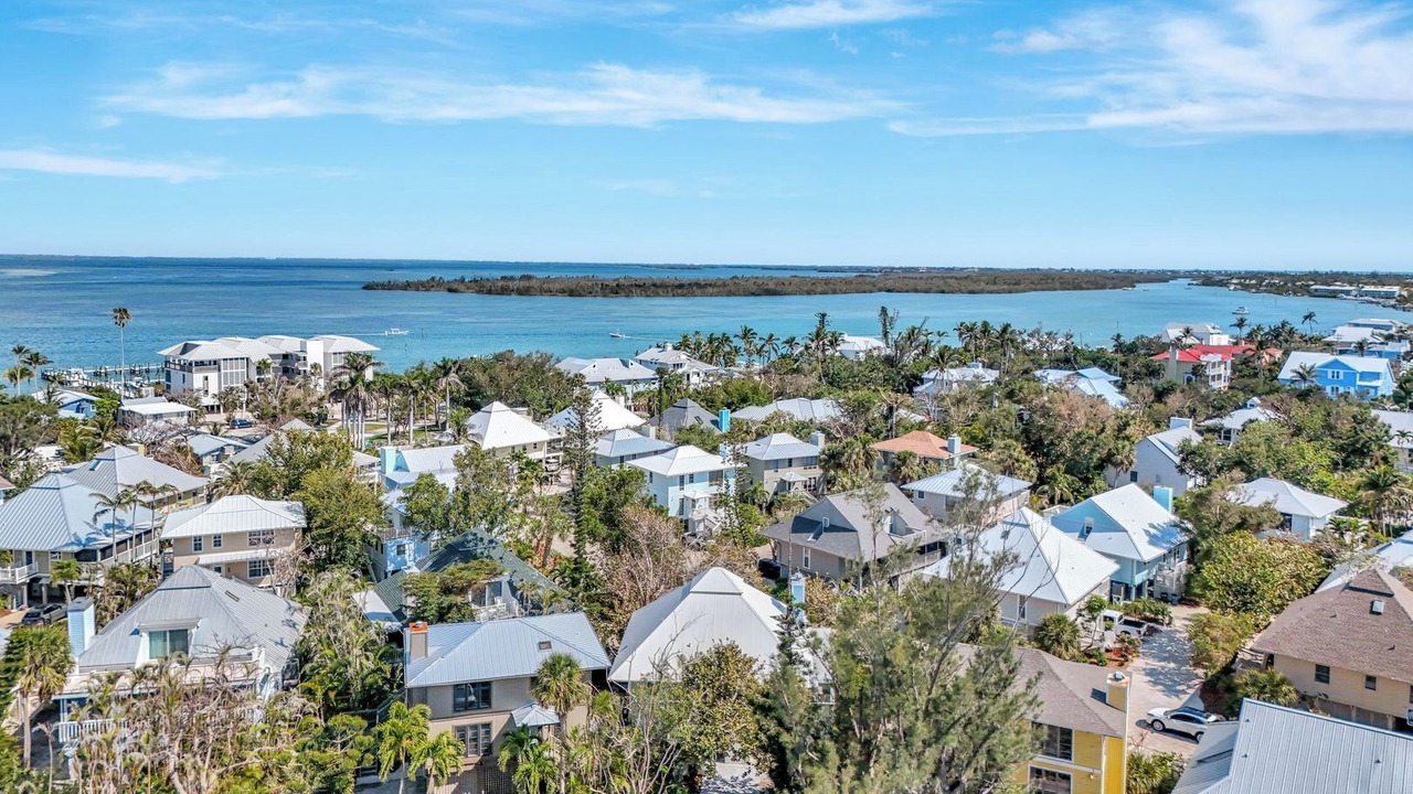 Photo of Others in Captiva