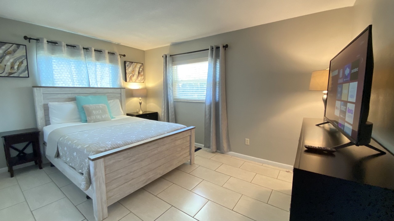 Photo of Bedroom in Bradenton