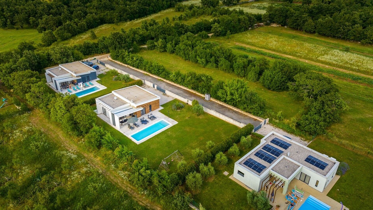 Photo of Outdoor in Prkacini