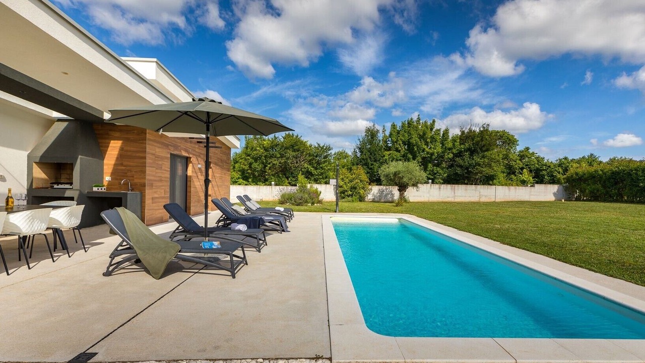 Photo of Outdoor in Prkacini