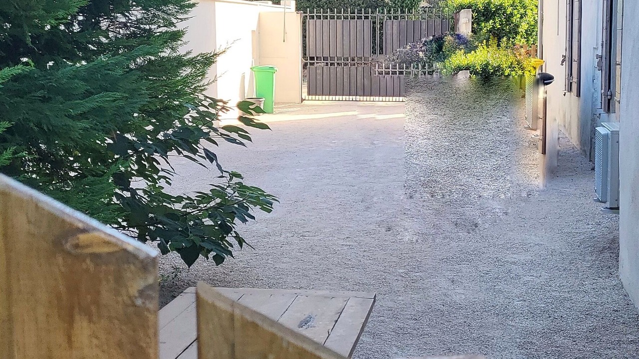 Photo of Outdoor in Montfavet