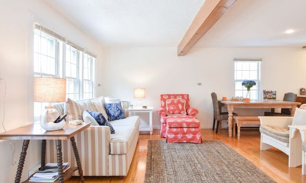 Photo of Livingroom in West Chatham