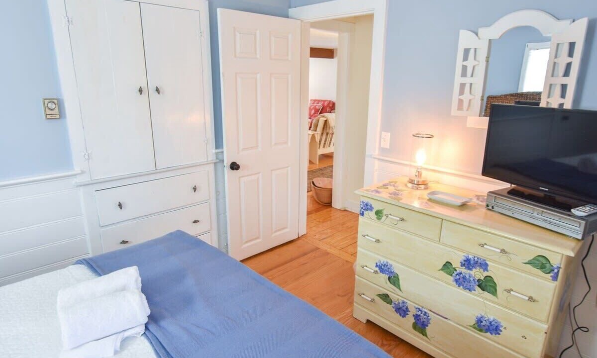 Photo of Bedroom in West Chatham