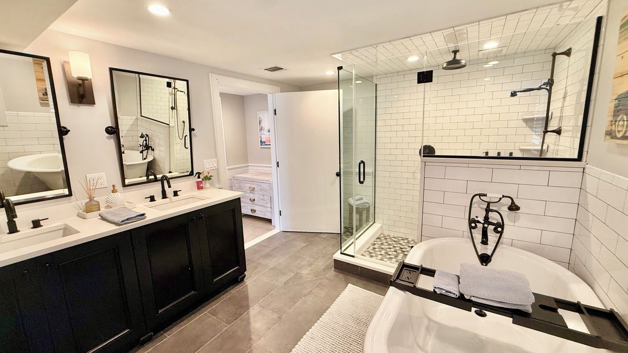 Photo of Bathroom in Center Moriches