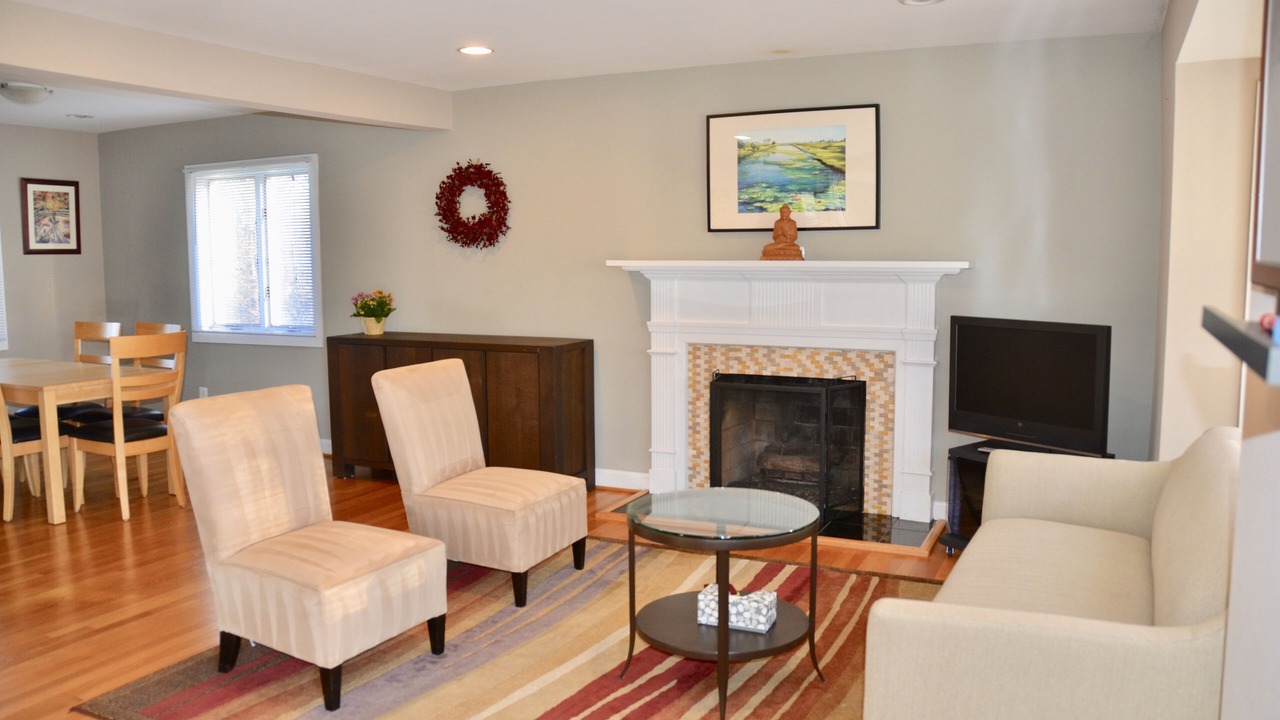 Photo of Bedroom in Alexandria West