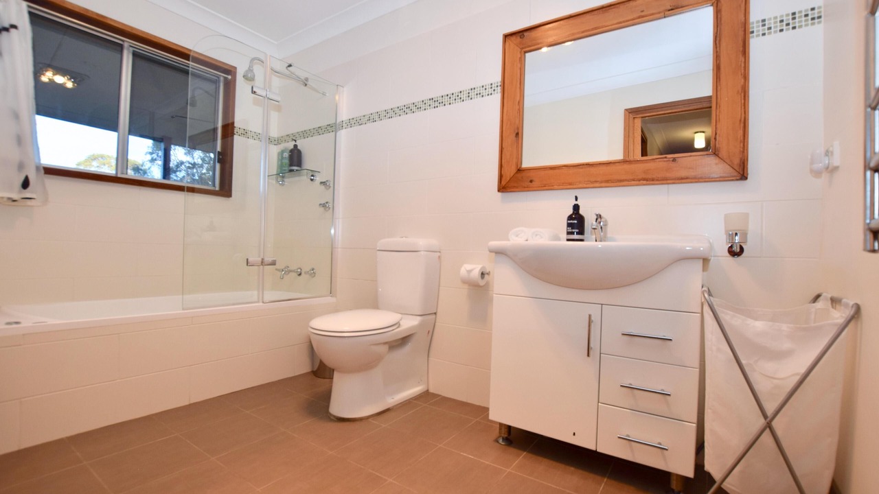 Photo of Bathroom in Katoomba
