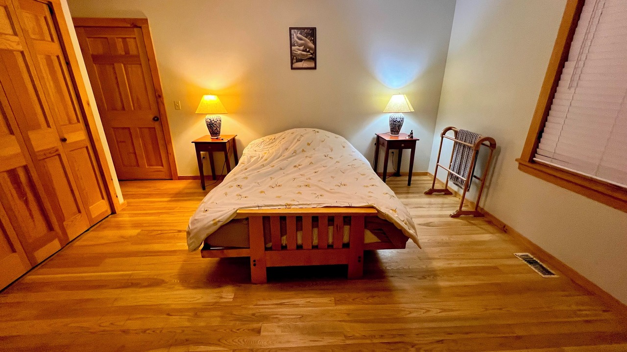 Photo of Bedroom in Cummington