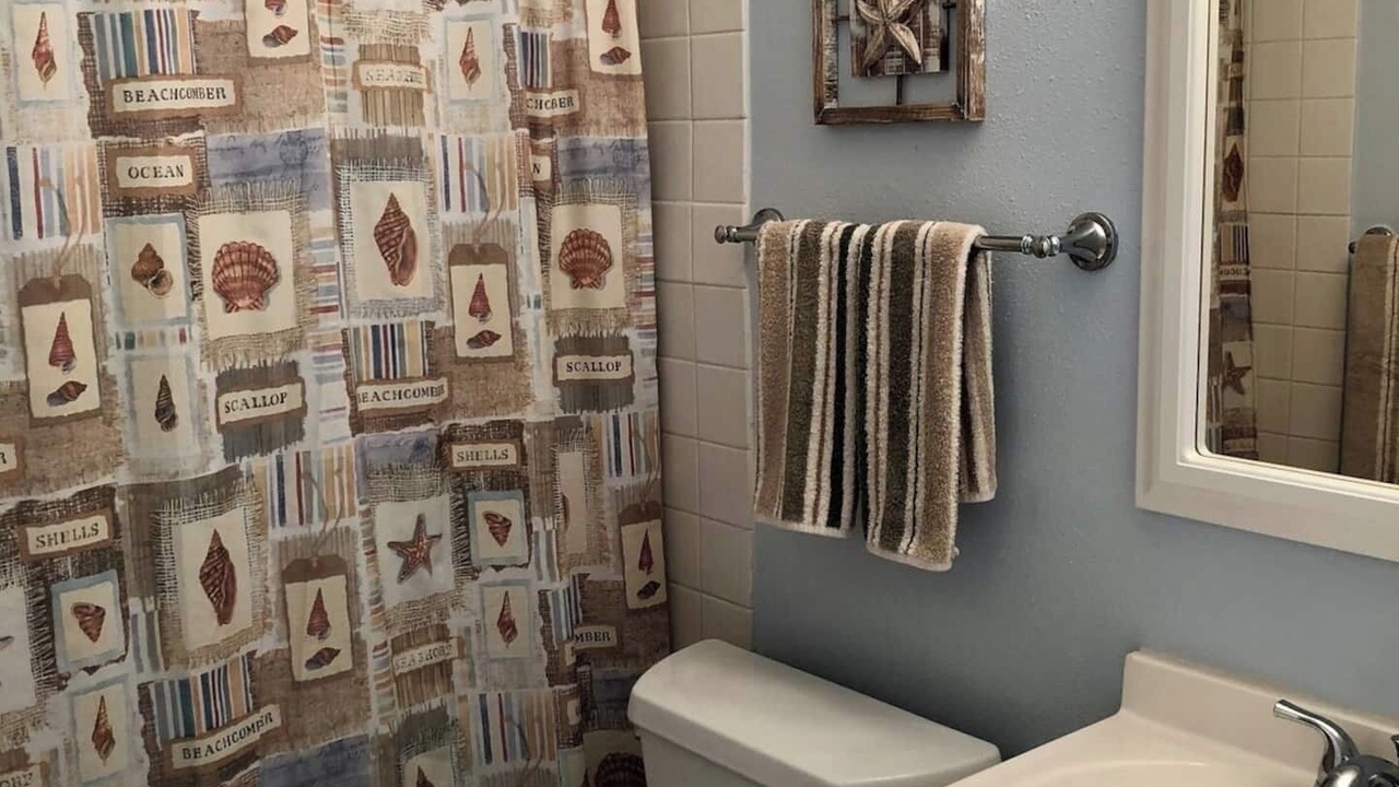 Photo of Bathroom in Butler Beach