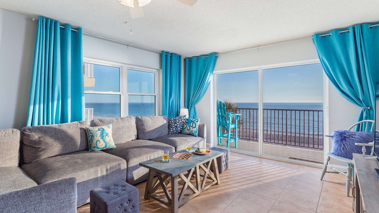 Photo of Livingroom in Madeira Beach