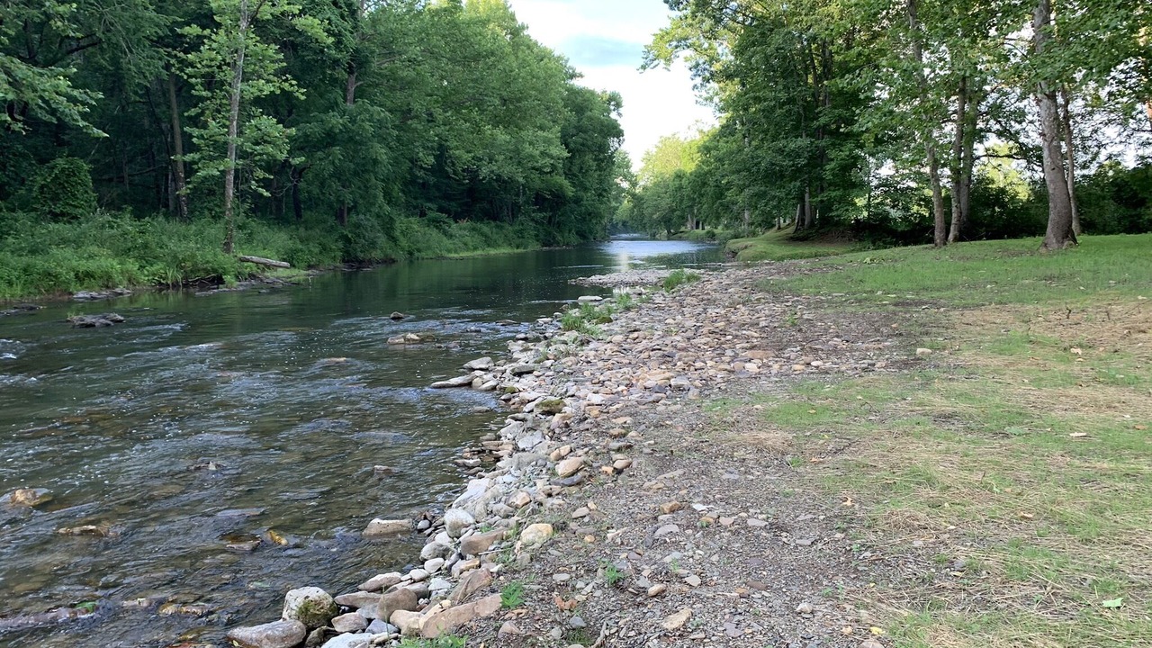Photo of Others in Hot Springs
