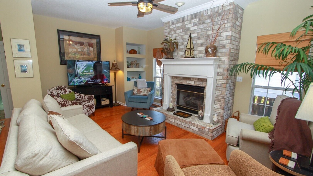Photo of Livingroom in Seagrove Beach